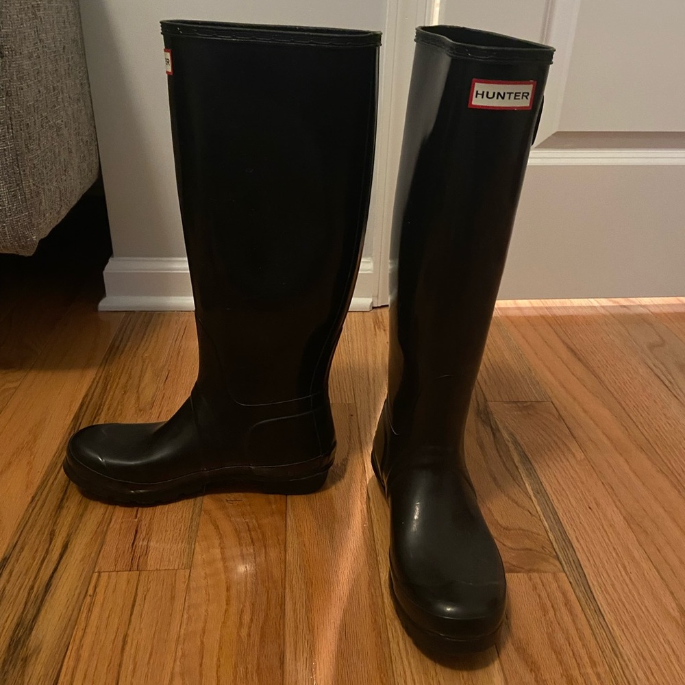 Black Hunter Boots